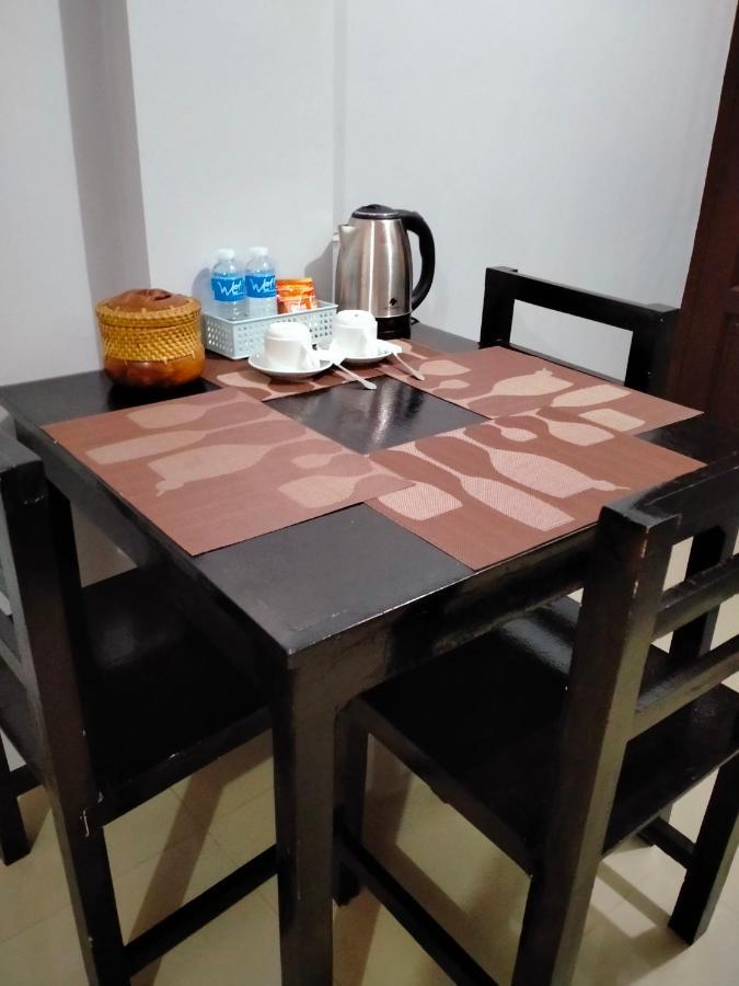 V.F. Riton Apartelle 拉瓦格 外观 照片
