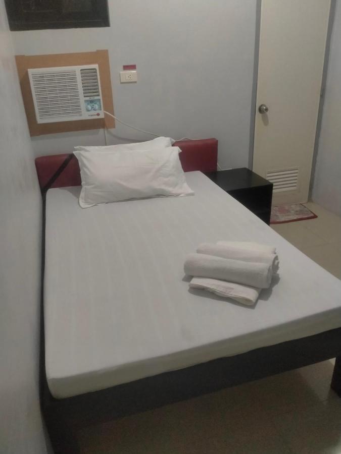 V.F. Riton Apartelle 拉瓦格 外观 照片