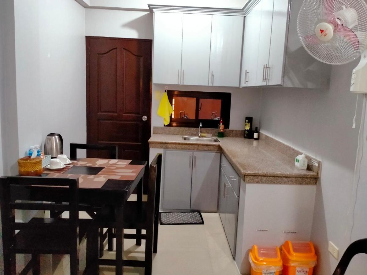 V.F. Riton Apartelle 拉瓦格 外观 照片