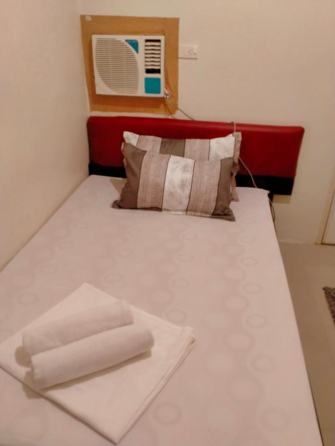 V.F. Riton Apartelle 拉瓦格 外观 照片