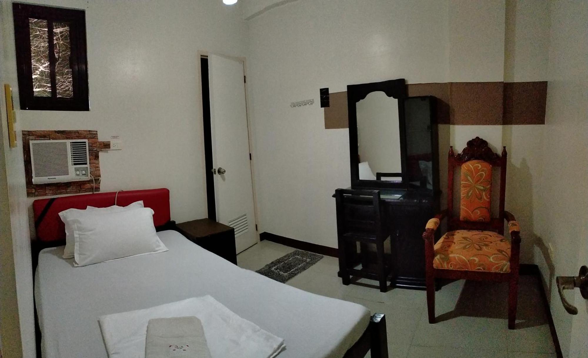 V.F. Riton Apartelle 拉瓦格 外观 照片