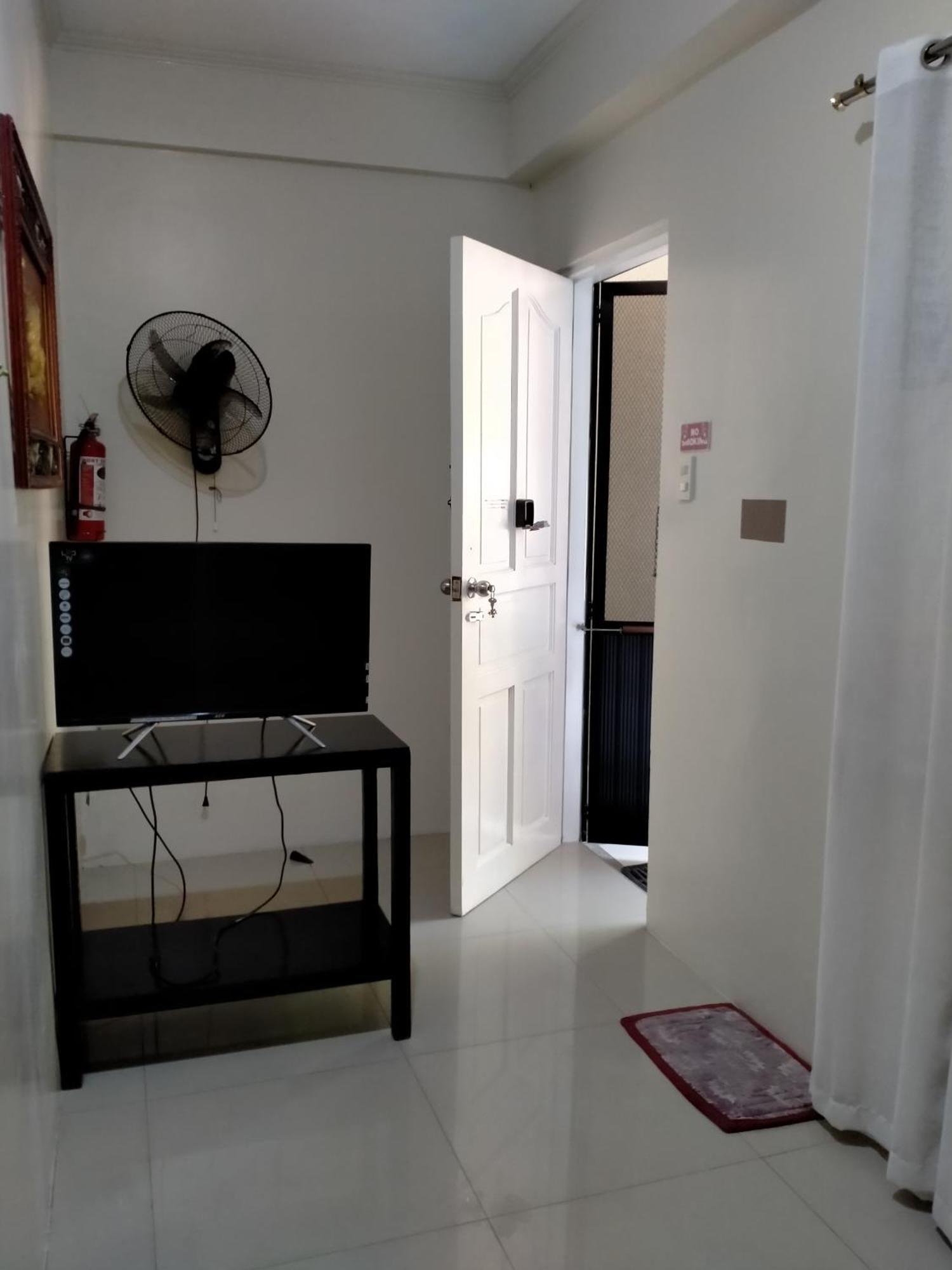 V.F. Riton Apartelle 拉瓦格 客房 照片