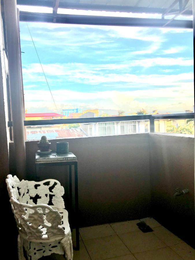 V.F. Riton Apartelle 拉瓦格 外观 照片