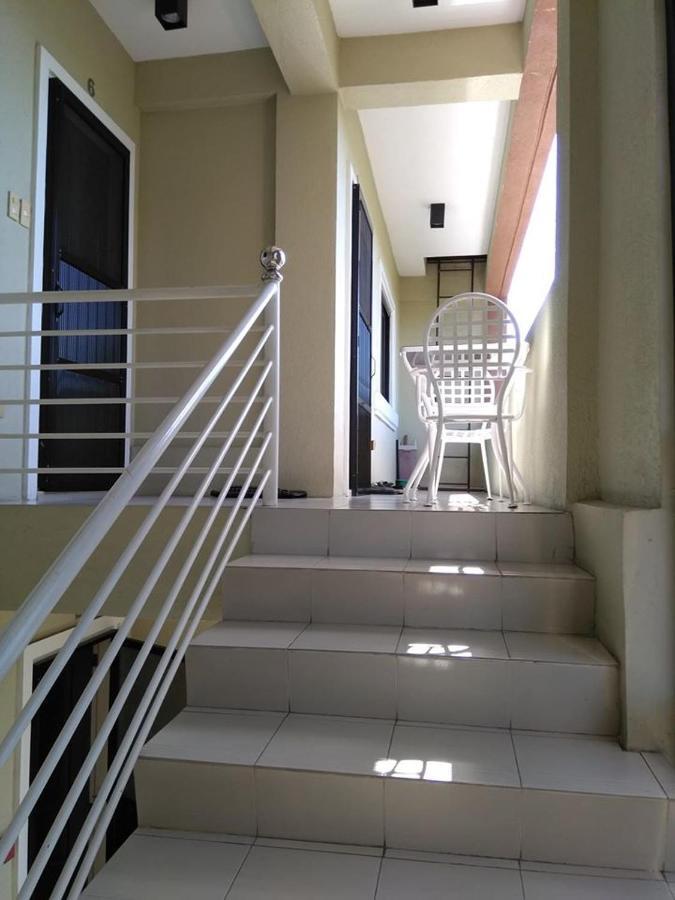V.F. Riton Apartelle 拉瓦格 外观 照片